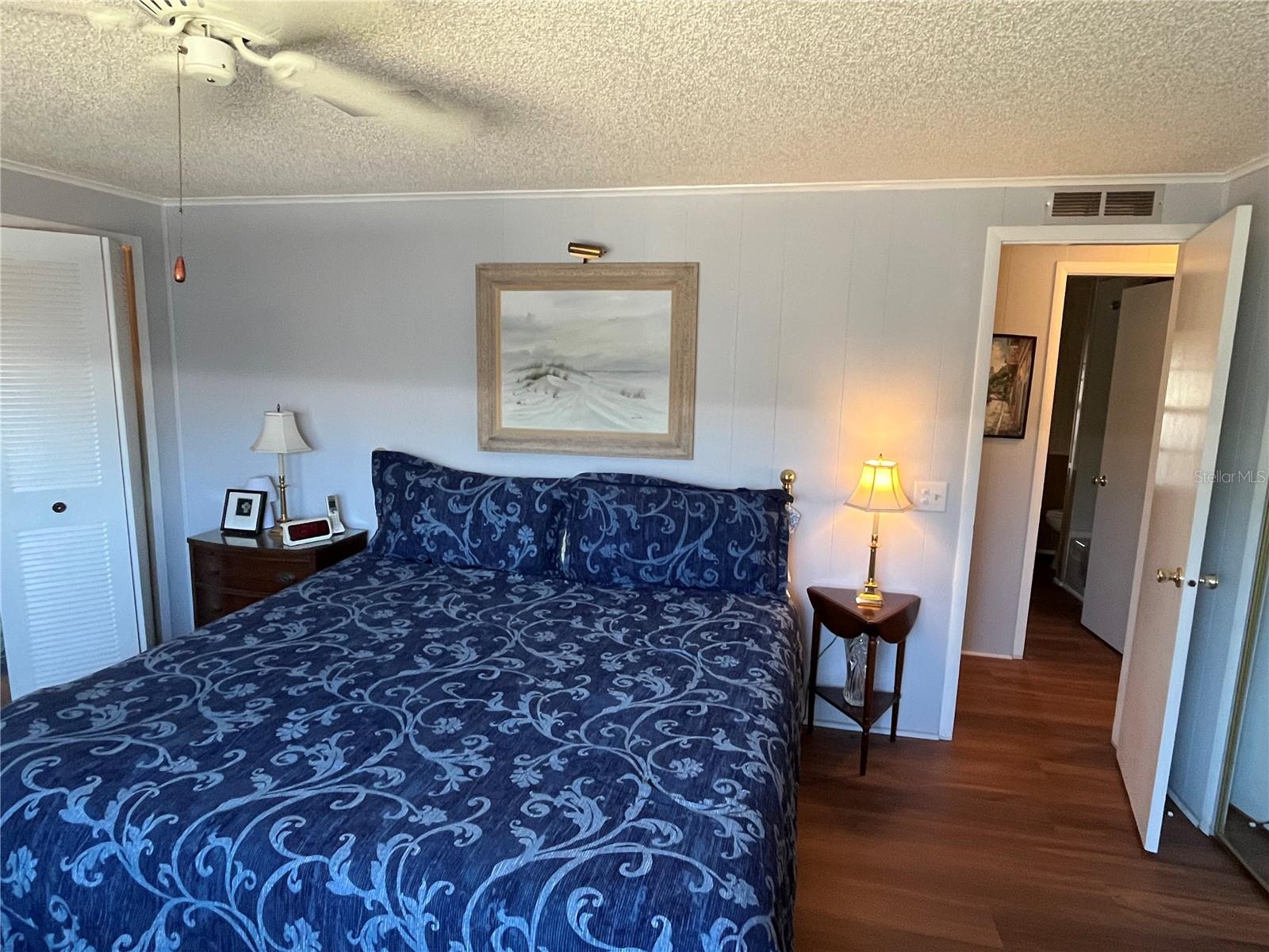 Image 33 of 40 For 803 Jolanda Circle