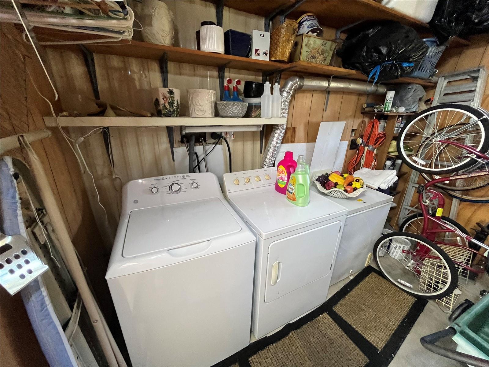 Image 39 of 40 For 803 Jolanda Circle