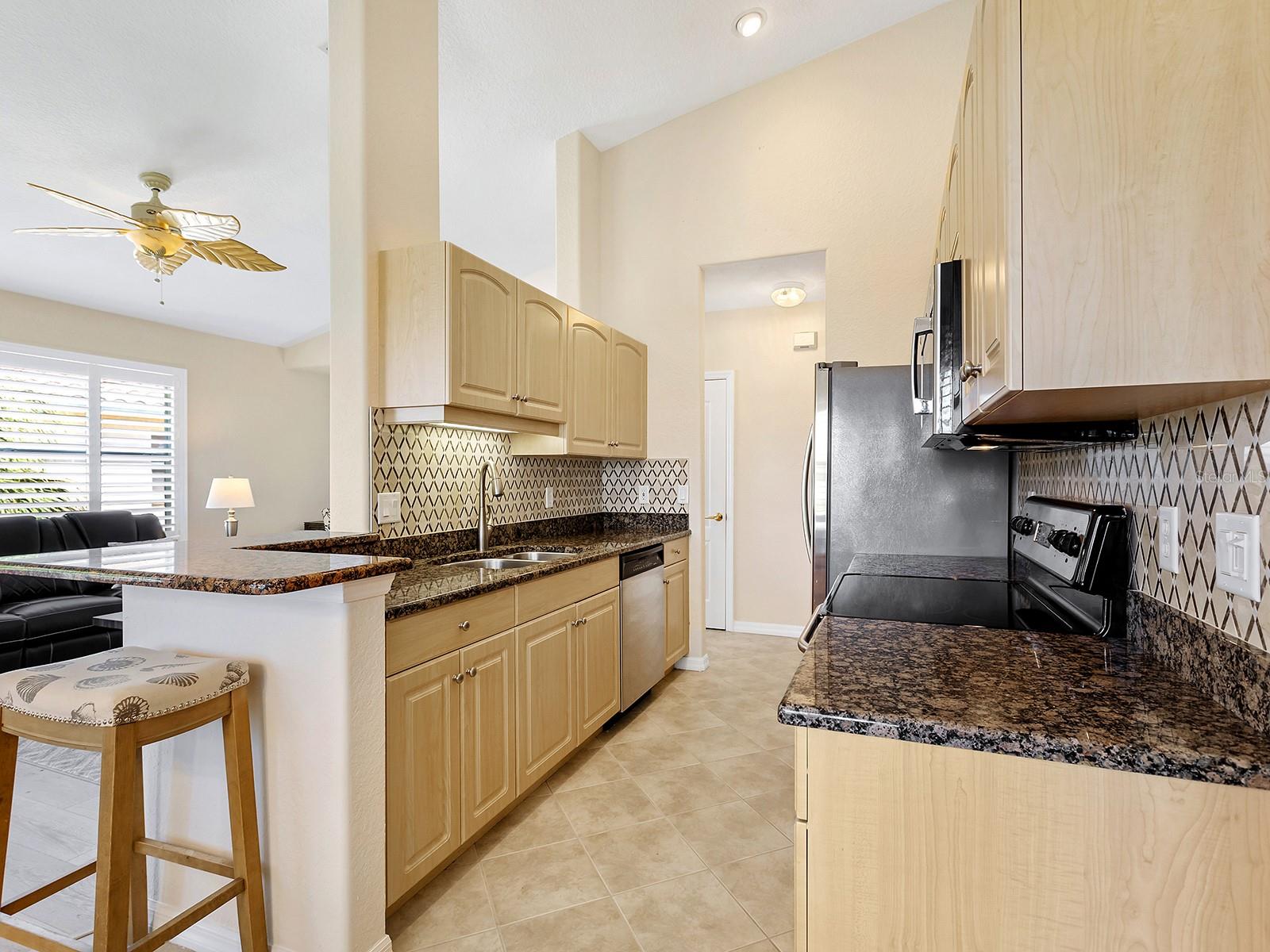 Image 14 of 50 For 4417 Corso Venetia Boulevard D22