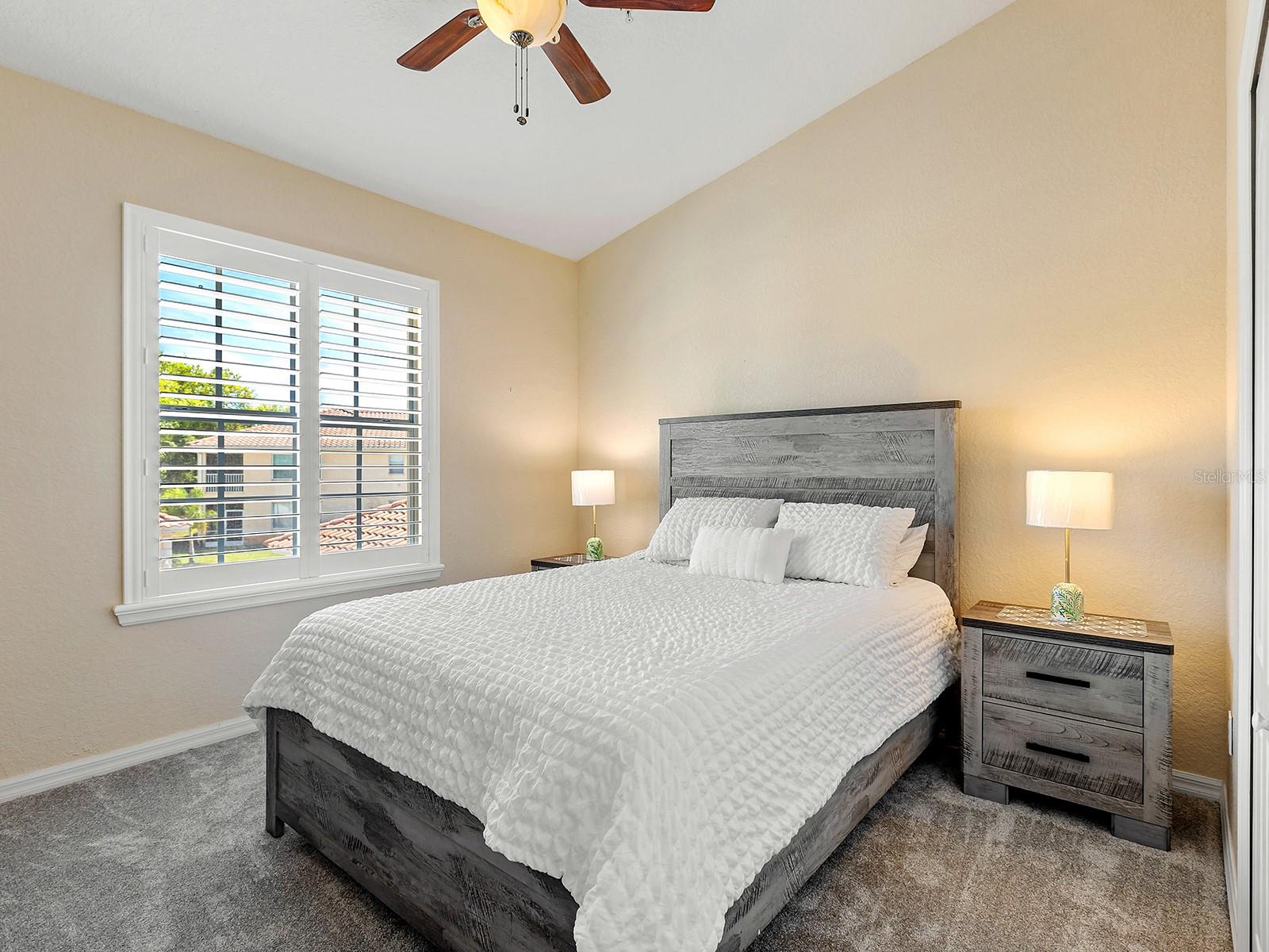 Image 23 of 50 For 4417 Corso Venetia Boulevard D22