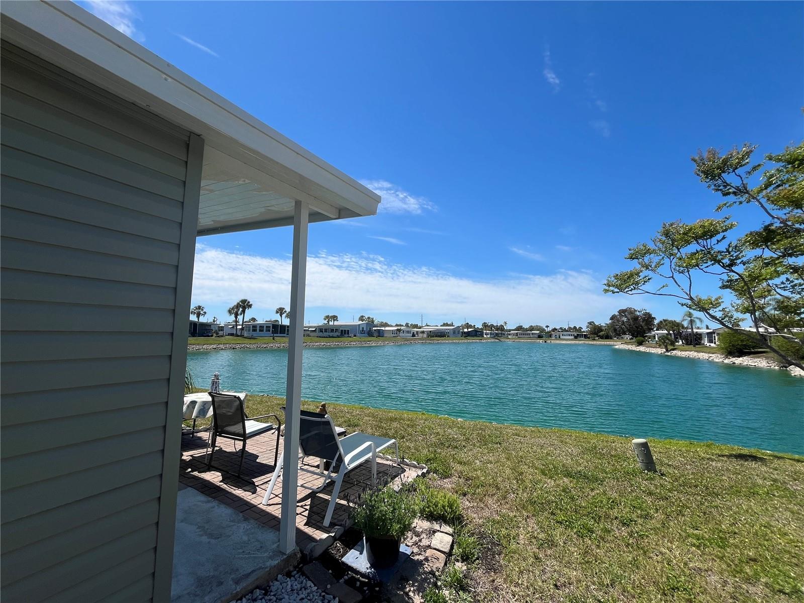 Image 4 of 41 For 822 Baveno Drive