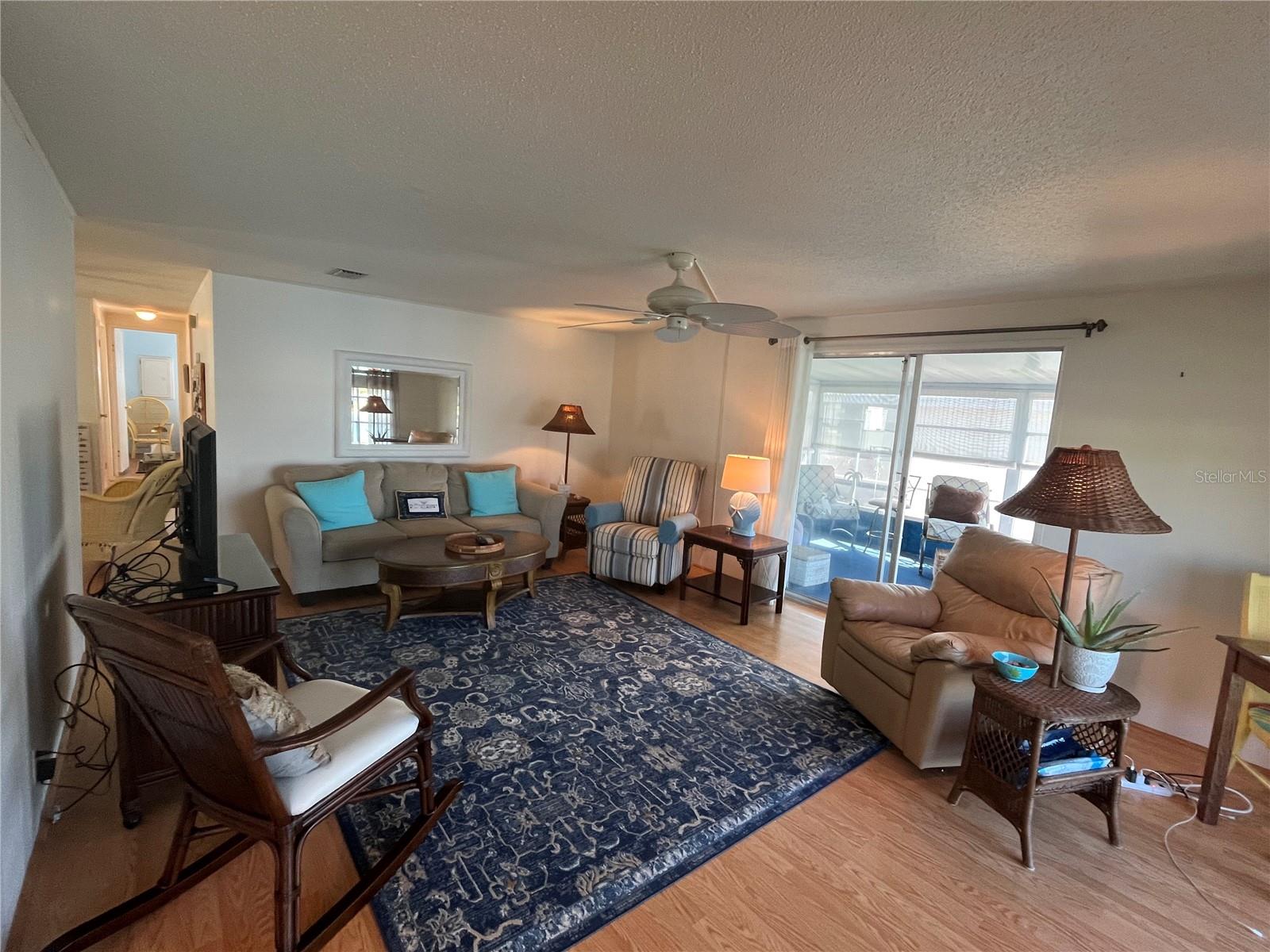 Image 8 of 41 For 822 Baveno Drive