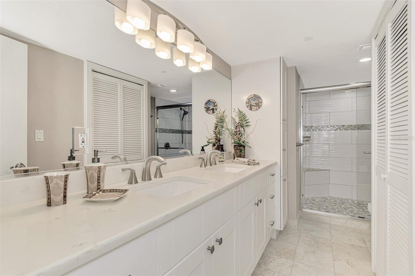 Image 39 of 74 For 631 Alhambra Road 1004