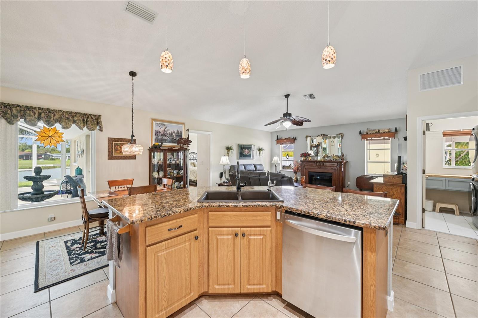 Image 12 of 42 For 5509 Barlow Terrace