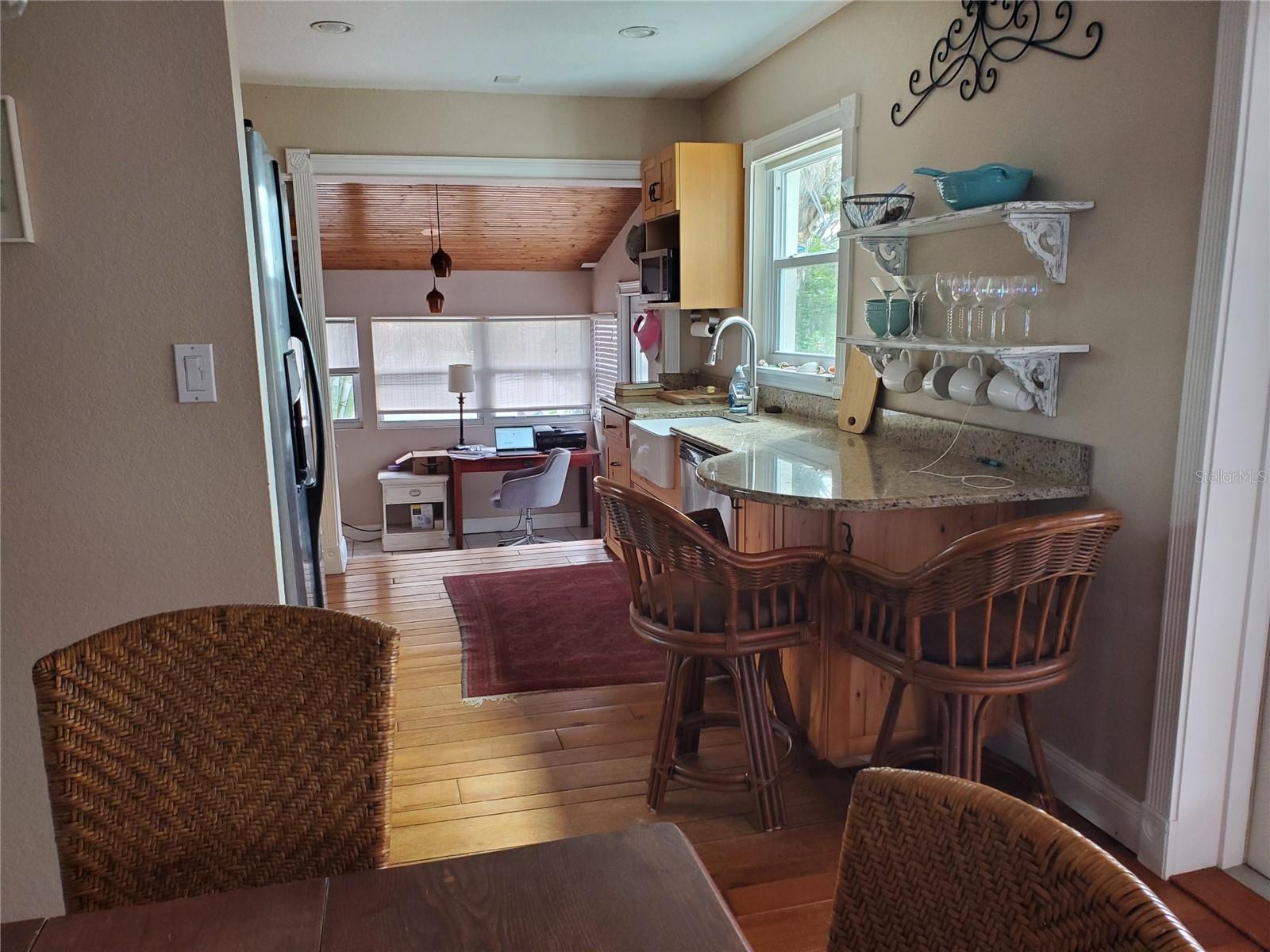 Image 4 of 33 For 227 Lychee Road