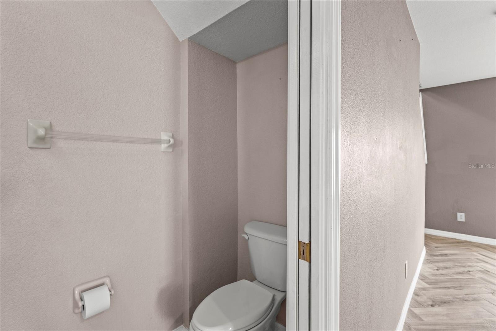 Image 14 of 56 For 11754 Tempest Harbor Loop