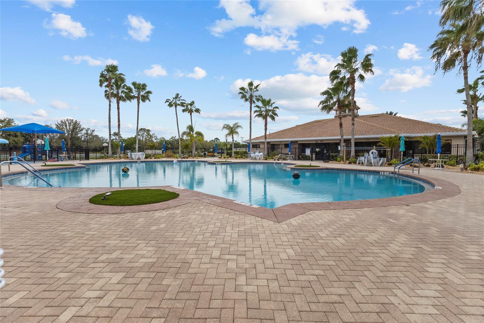 Image 38 of 56 For 11754 Tempest Harbor Loop