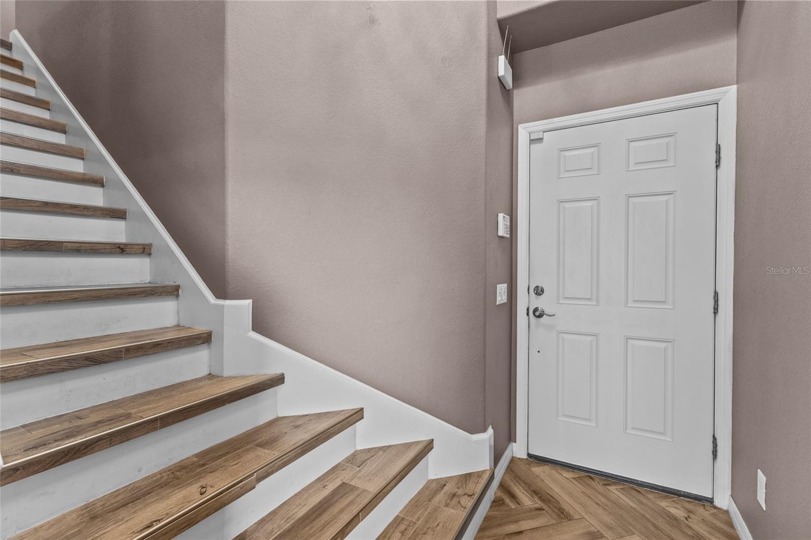 Image 4 of 56 For 11754 Tempest Harbor Loop