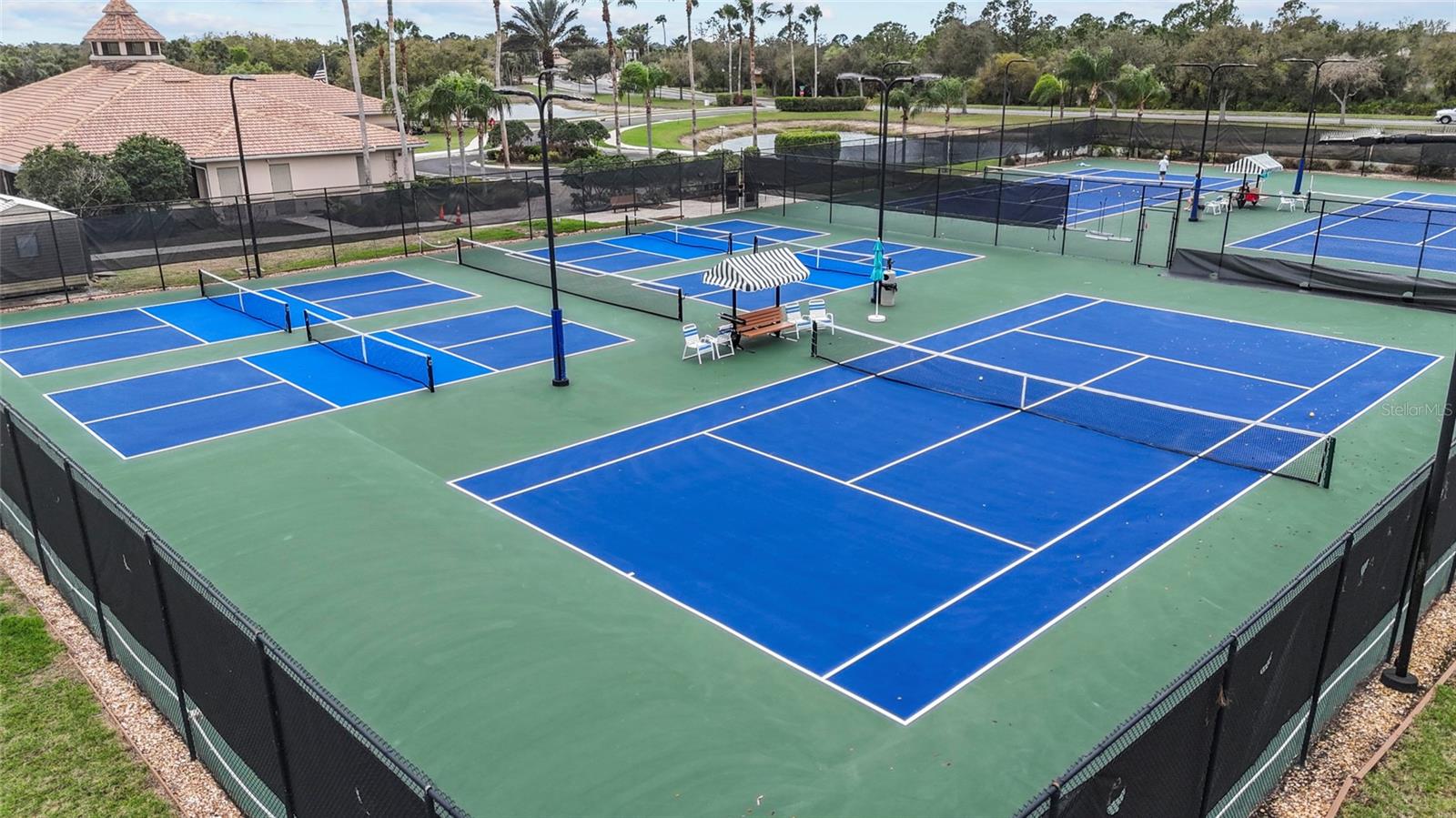 Image 50 of 56 For 11754 Tempest Harbor Loop