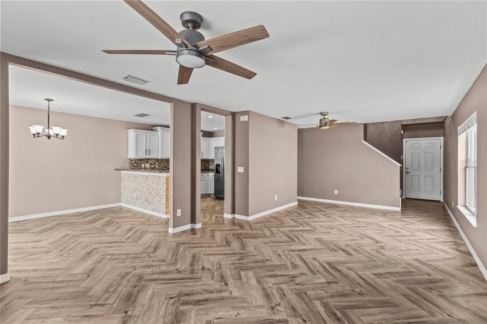 Image 6 of 56 For 11754 Tempest Harbor Loop