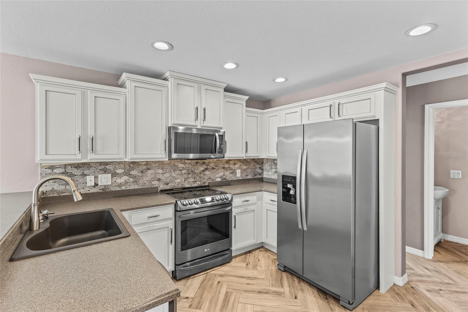 Image 7 of 56 For 11754 Tempest Harbor Loop