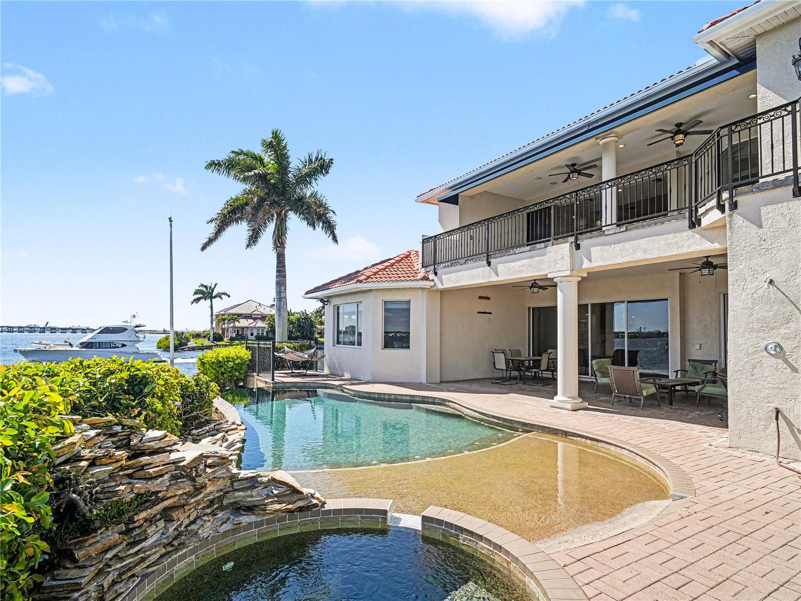 Details for 102 12th Avenue E, PALMETTO, FL 34221