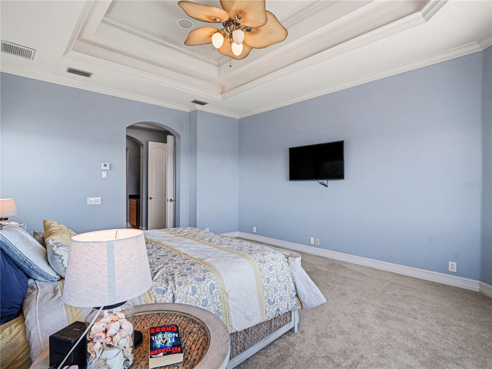 Image 17 of 48 For 102 12th Avenue E