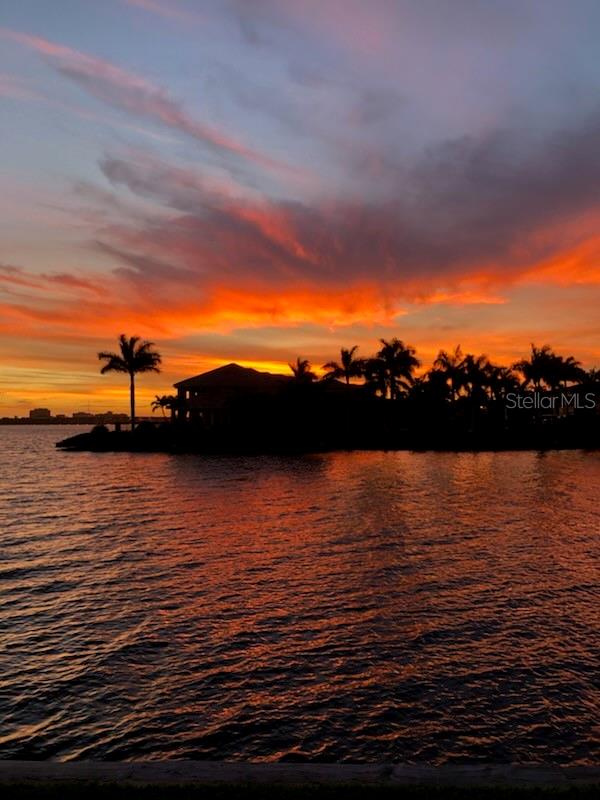 Image 46 of 48 For 102 12th Avenue E