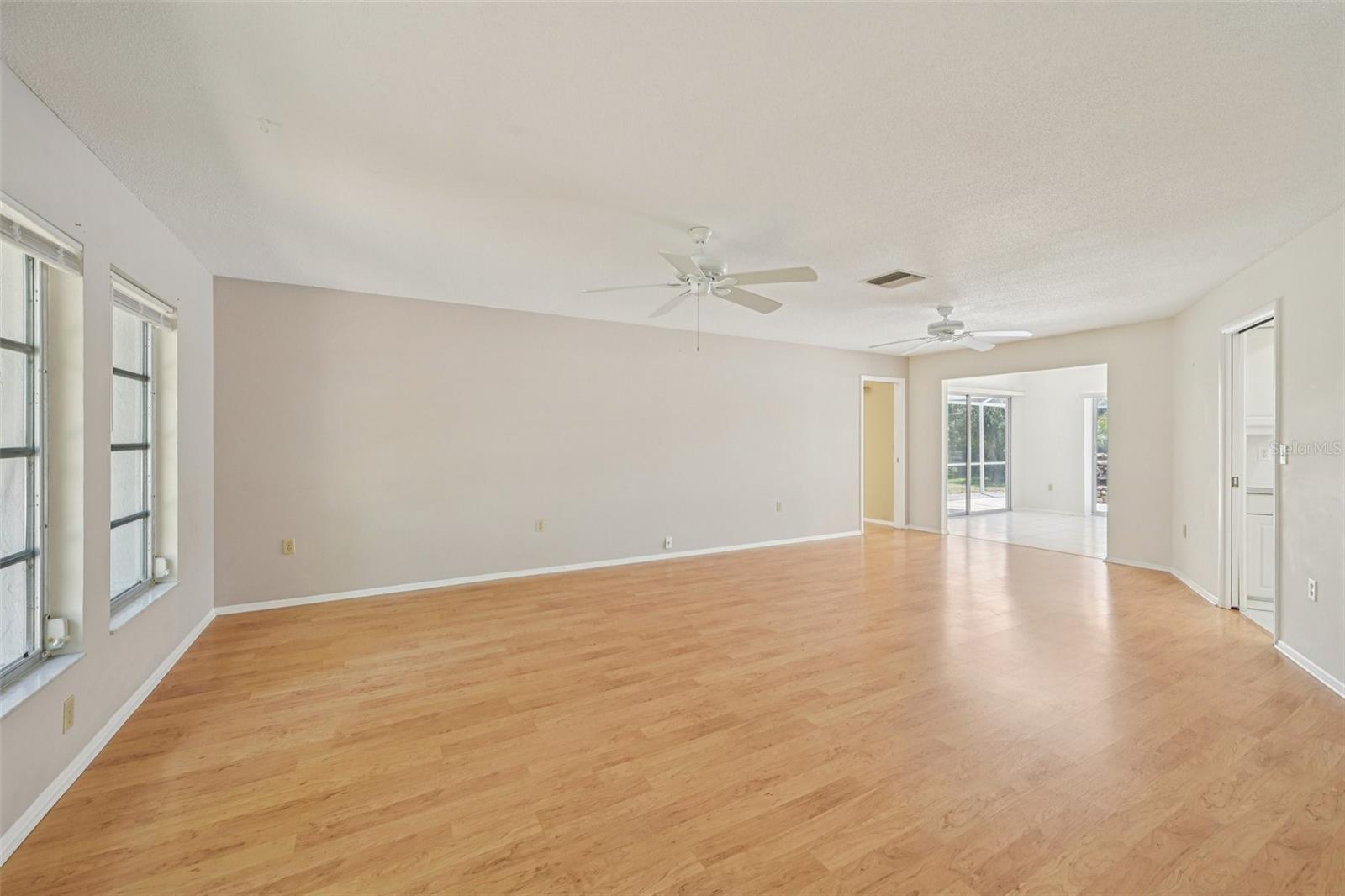 Image 5 of 23 For 437 Shore Drive