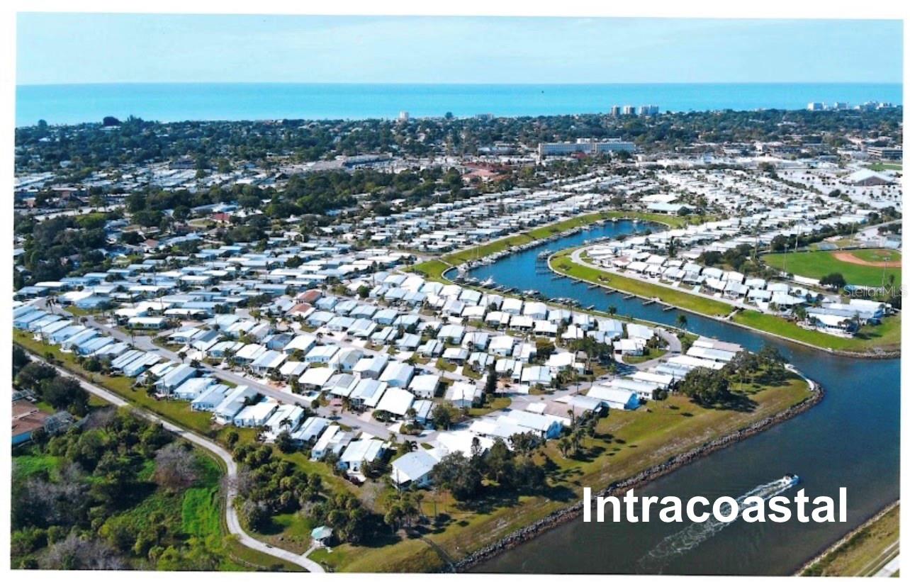 Image 17 of 21 For 716 Carefree