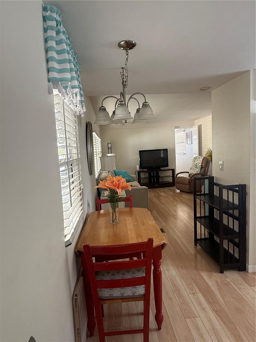 Image 6 of 21 For 716 Carefree