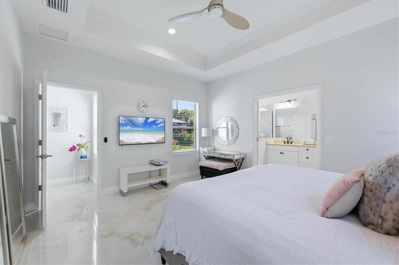 Image 15 of 48 For 304 Caserta Court