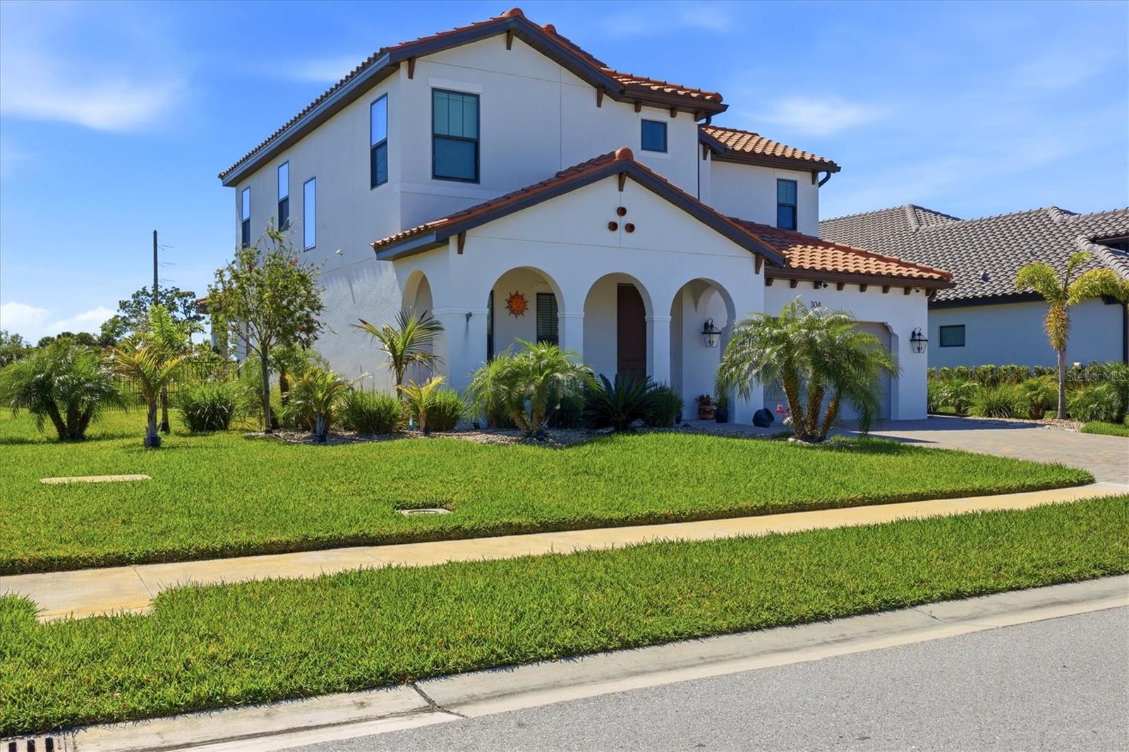 Image 2 of 48 For 304 Caserta Court