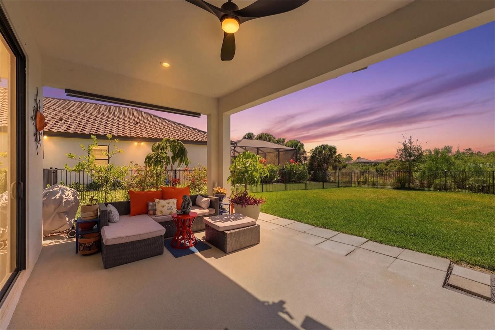 Image 39 of 48 For 304 Caserta Court