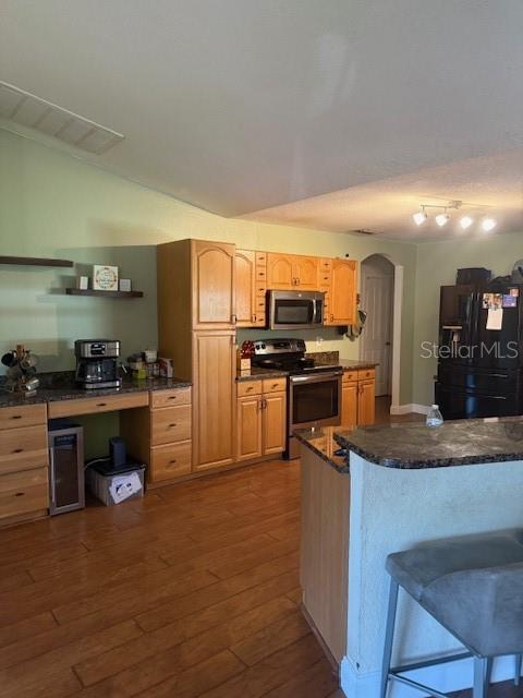 Image 3 of 19 For 4624 Flamlau Avenue