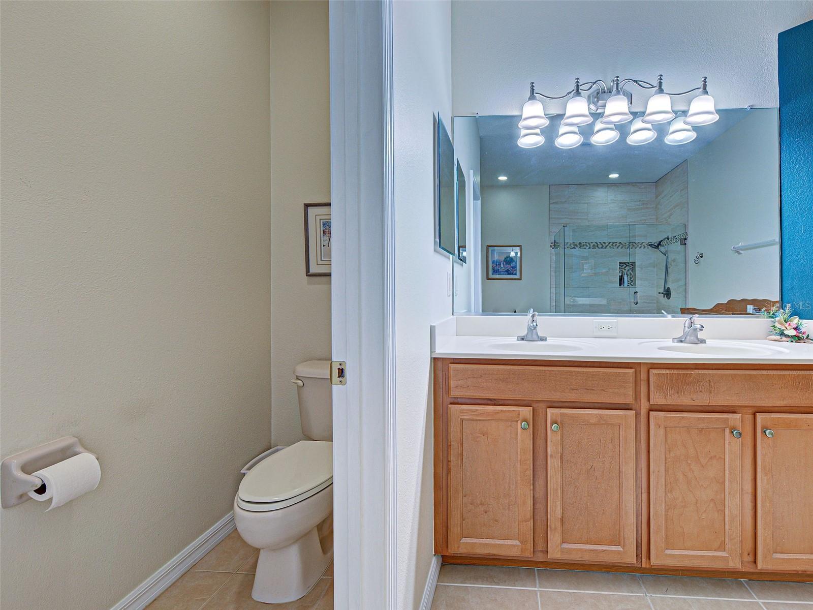 Image 32 of 62 For 5216 Athens Way