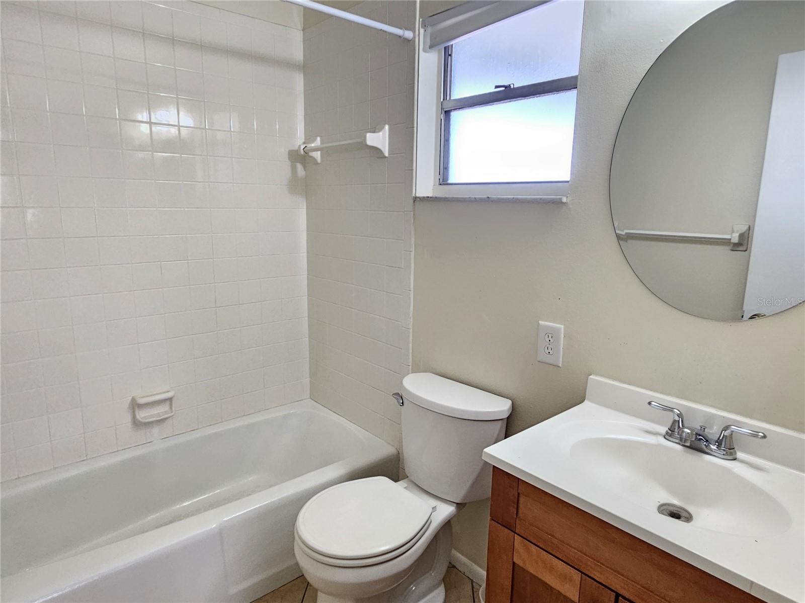 Image 26 of 31 For 105 Base Avenue E