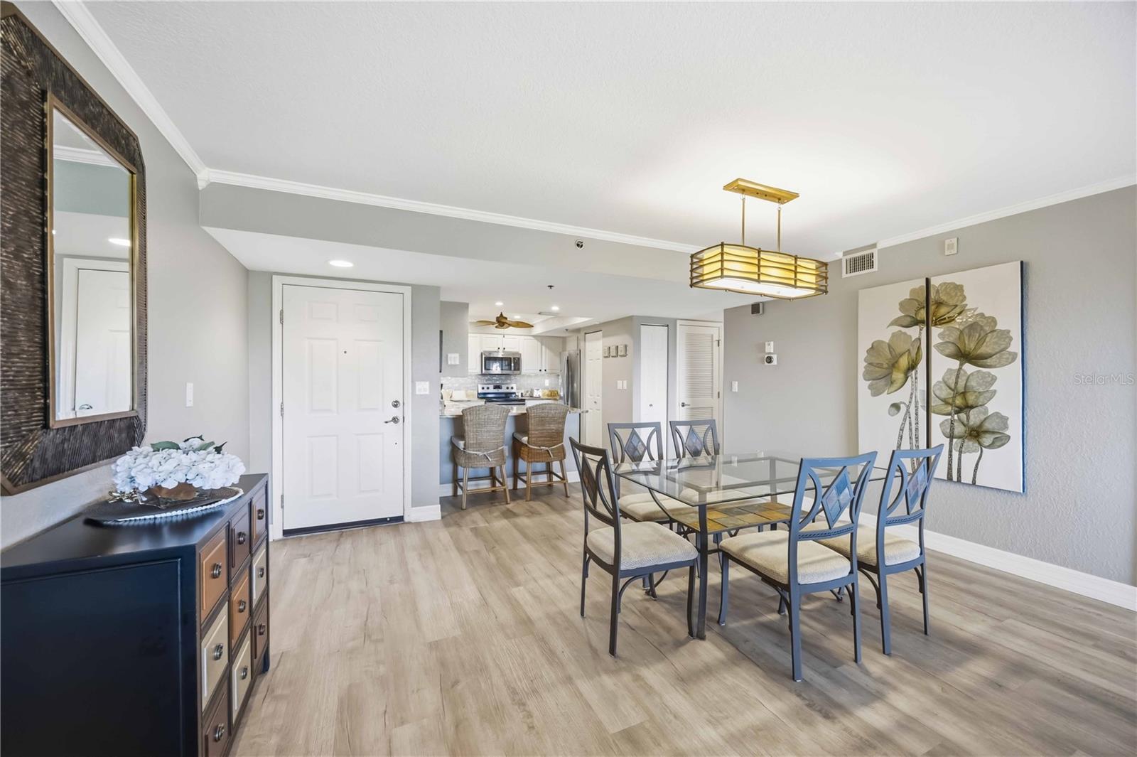 Image 14 of 60 For 23465 Harborview Road 231