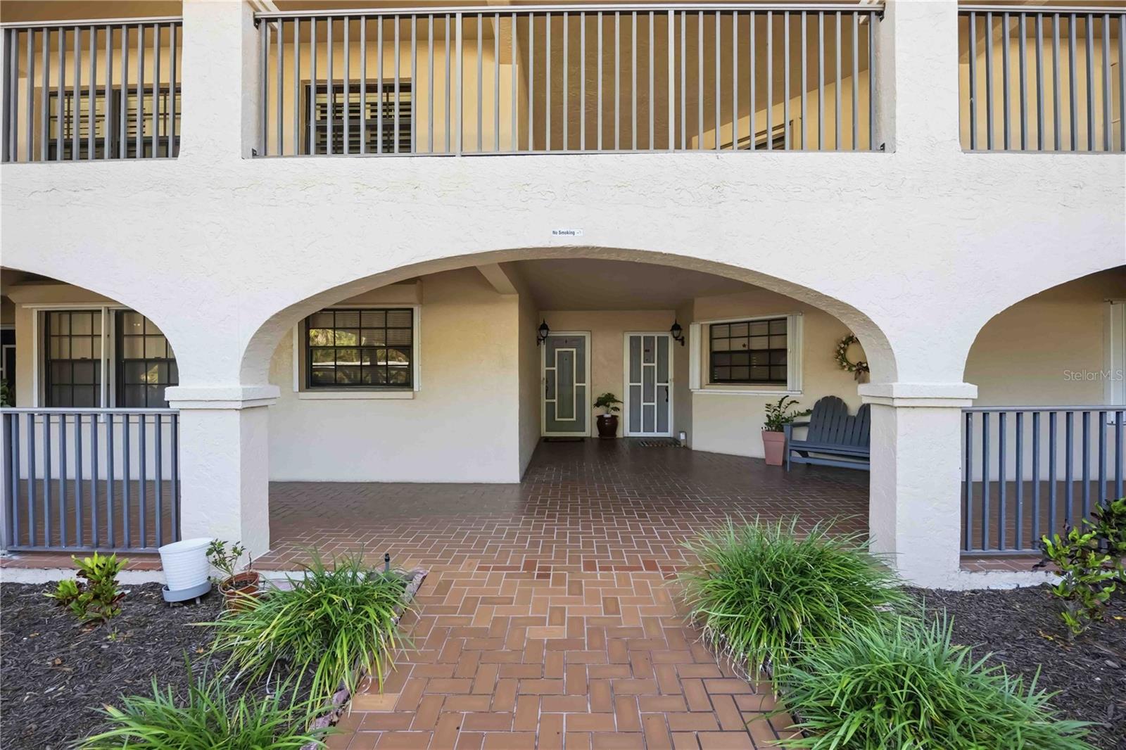 Image 4 of 60 For 23465 Harborview Road 231