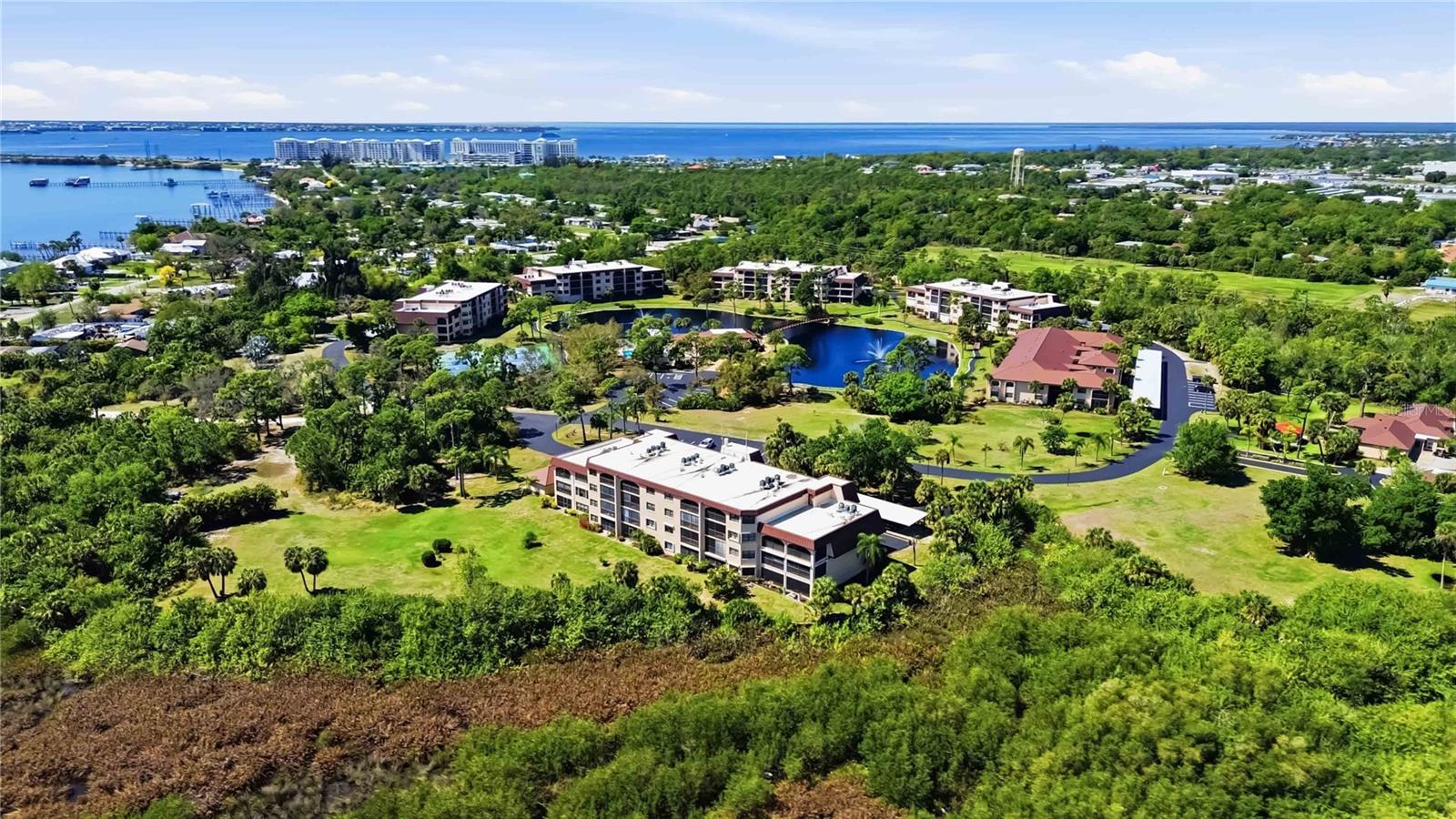 Image 48 of 60 For 23465 Harborview Road 231