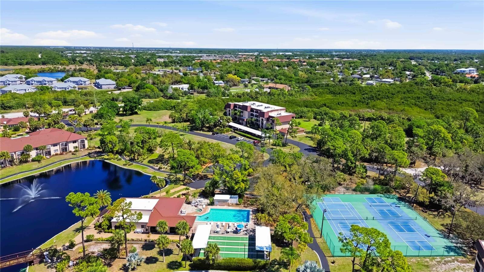 Image 58 of 60 For 23465 Harborview Road 231