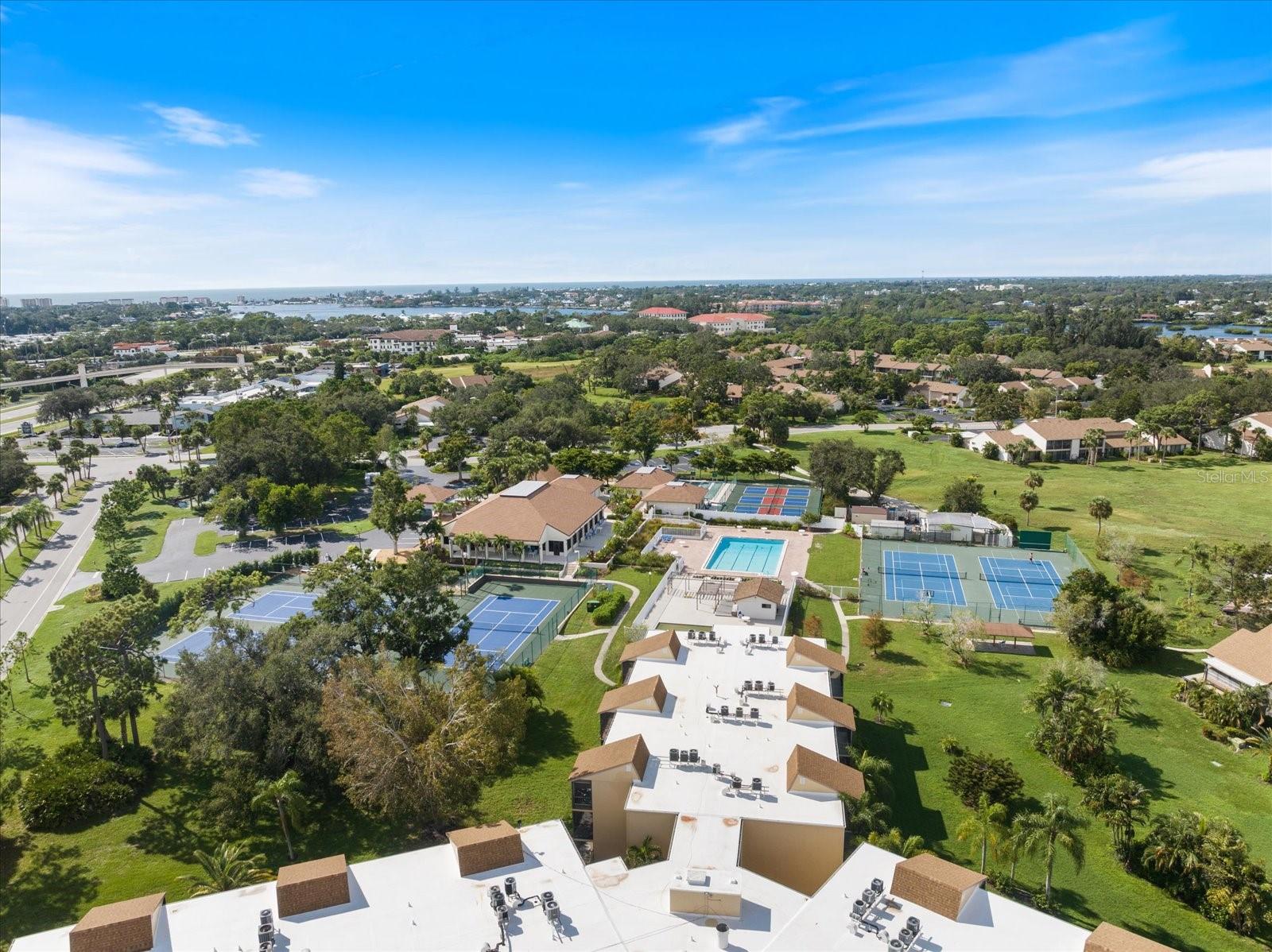 Image 24 of 25 For 612 Bird Bay Drive S 118