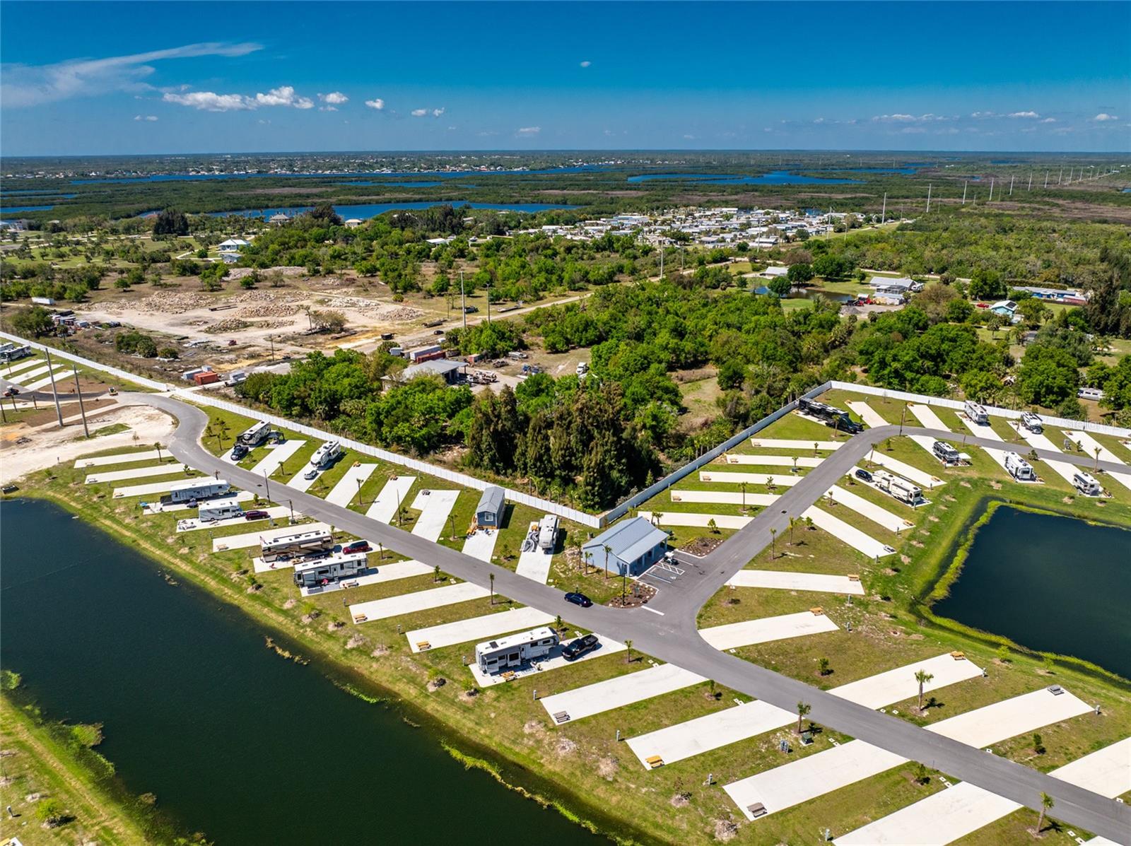 Image 11 of 48 For 443 Horizon Road