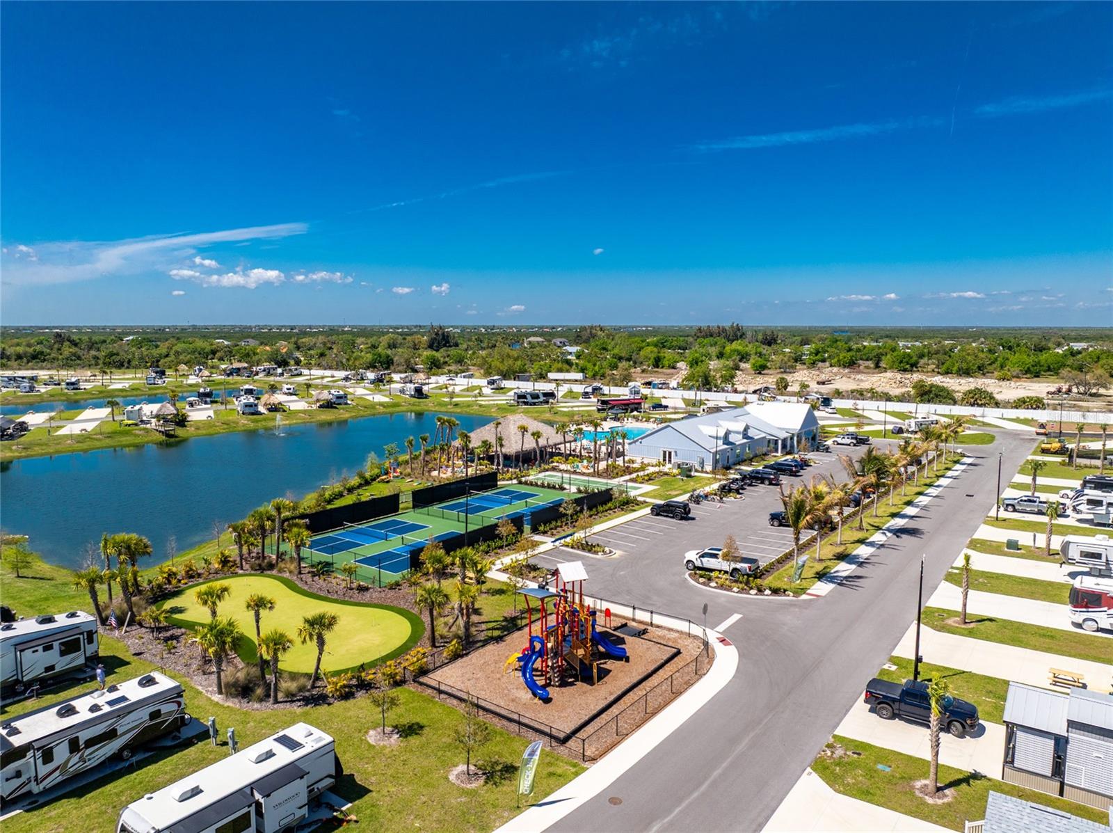 Image 24 of 48 For 443 Horizon Road