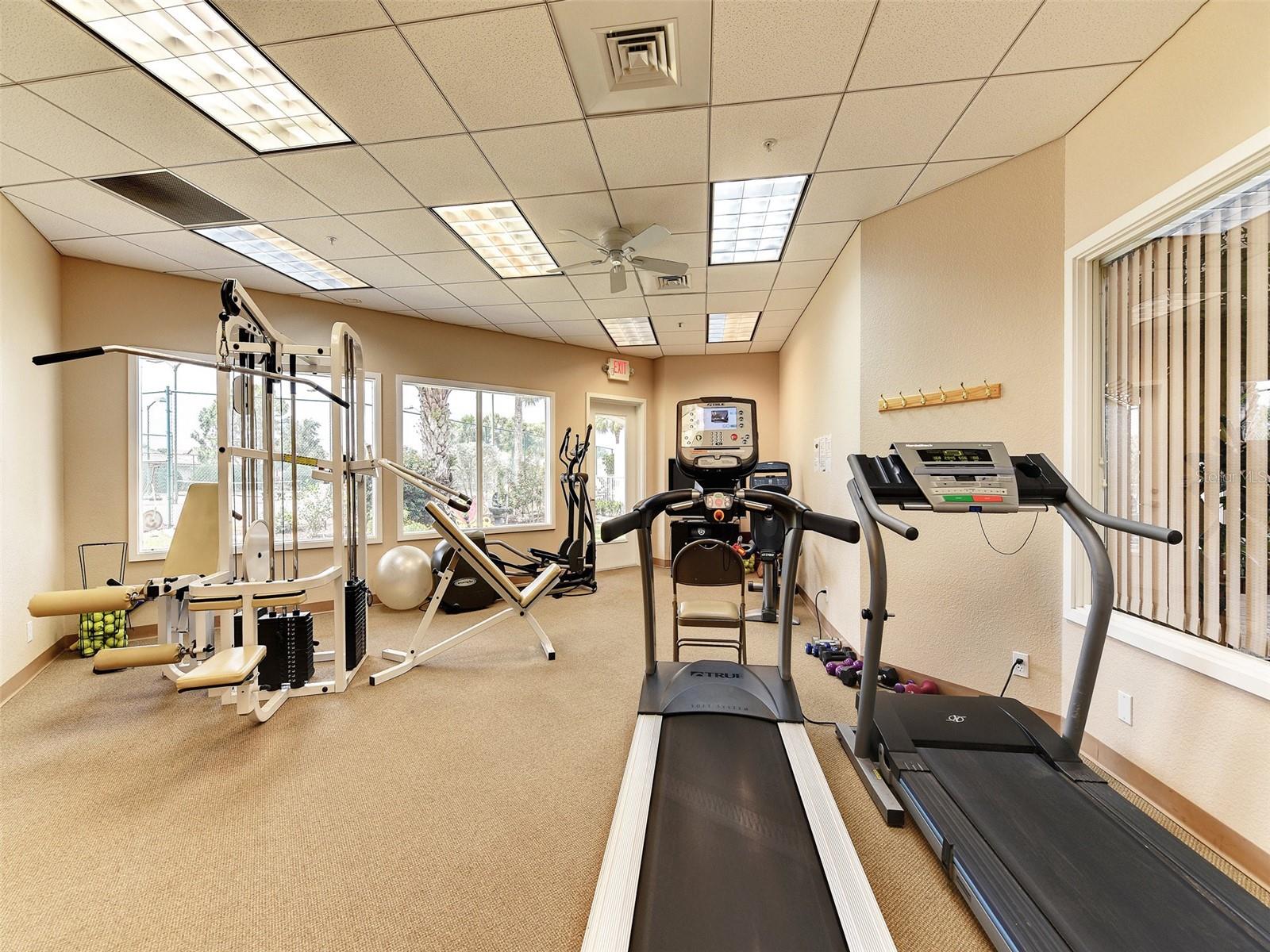 Image 28 of 29 For 1008 Topelis Drive