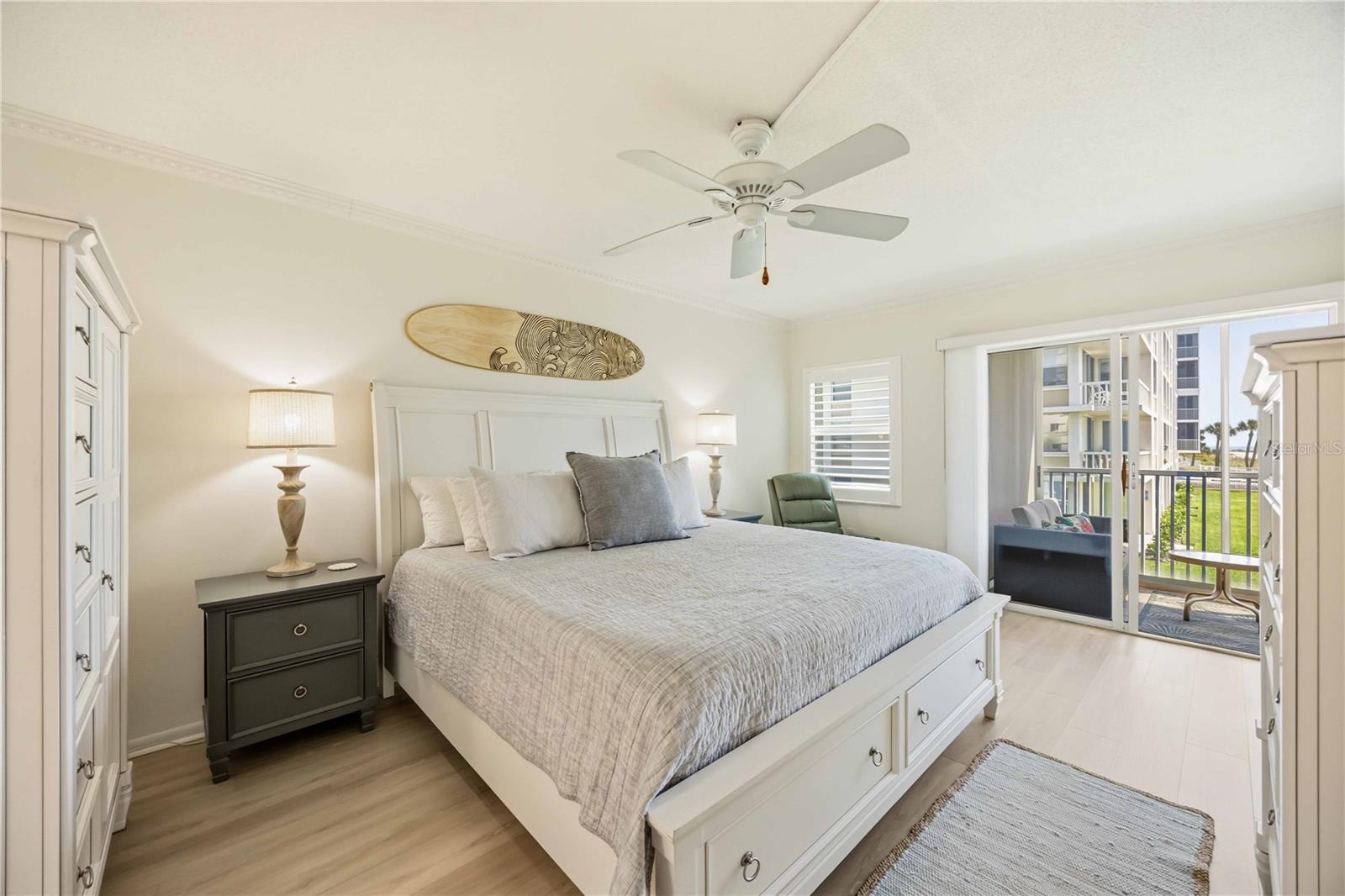 Image 18 of 59 For 1150 Tarpon Center Drive 2h