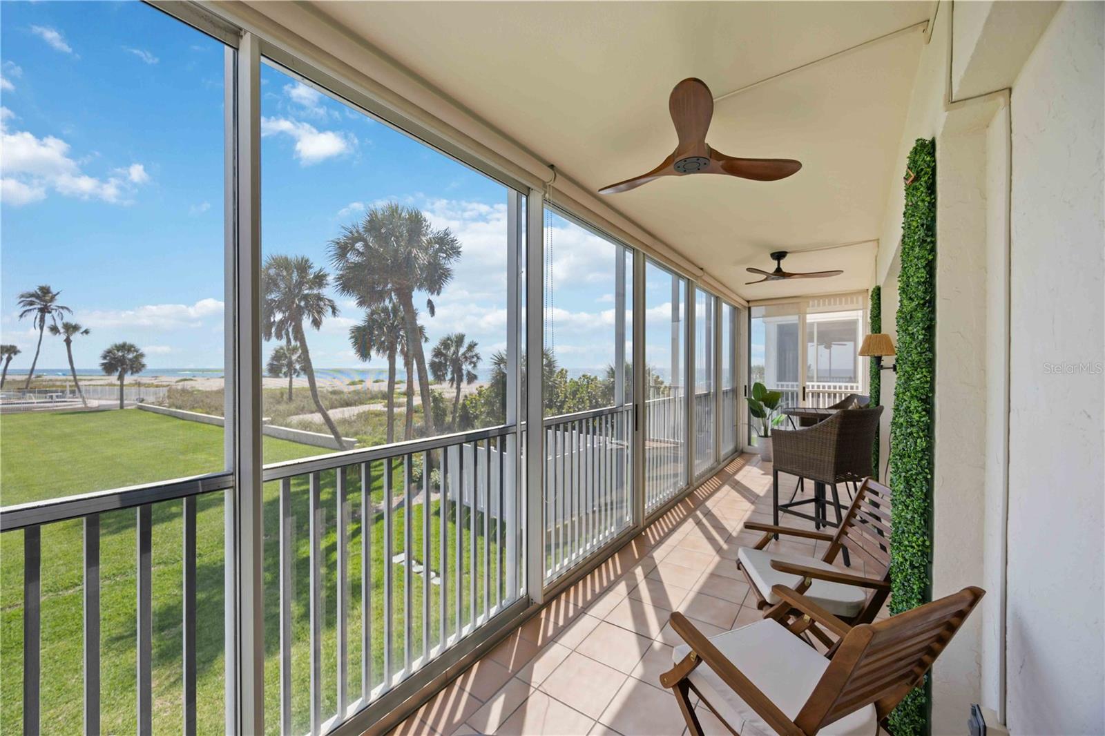 Image 35 of 59 For 1150 Tarpon Center Drive 2h