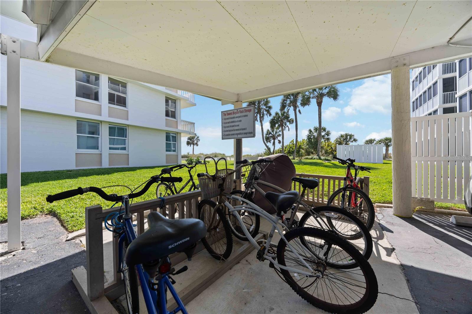 Image 42 of 59 For 1150 Tarpon Center Drive 2h