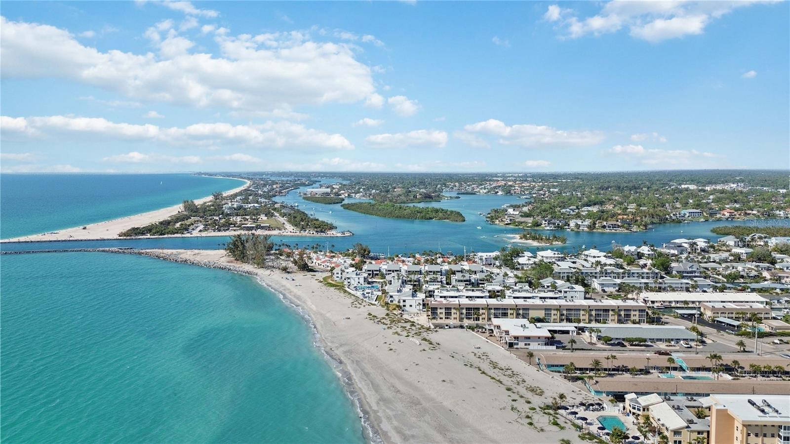 Image 53 of 59 For 1150 Tarpon Center Drive 2h