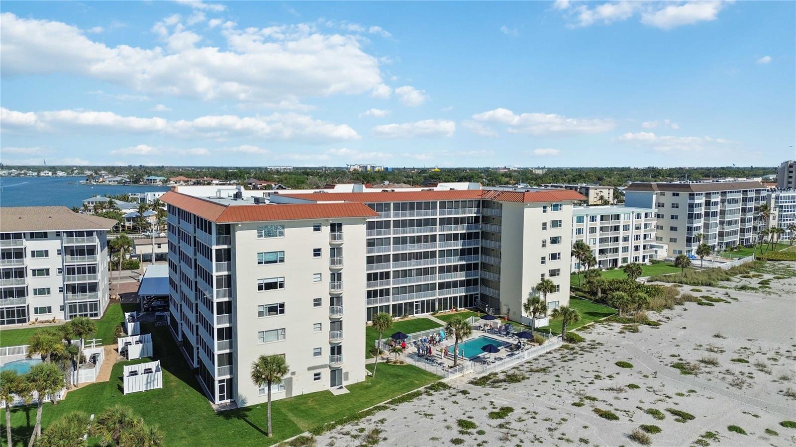 Image 56 of 59 For 1150 Tarpon Center Drive 2h