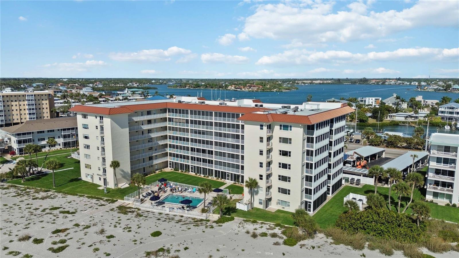 Image 57 of 59 For 1150 Tarpon Center Drive 2h