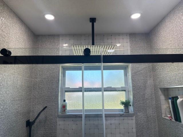 Image 38 of 53 For 6600 Avenue D