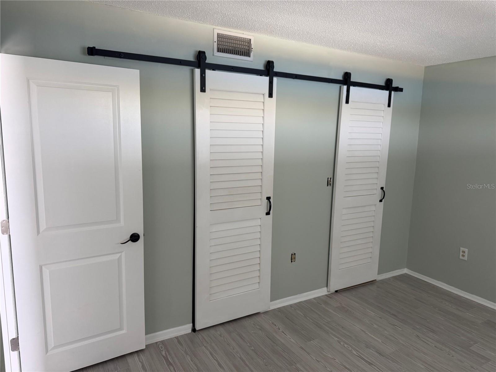 Image 7 of 15 For 649 Tamiami Trail S 310