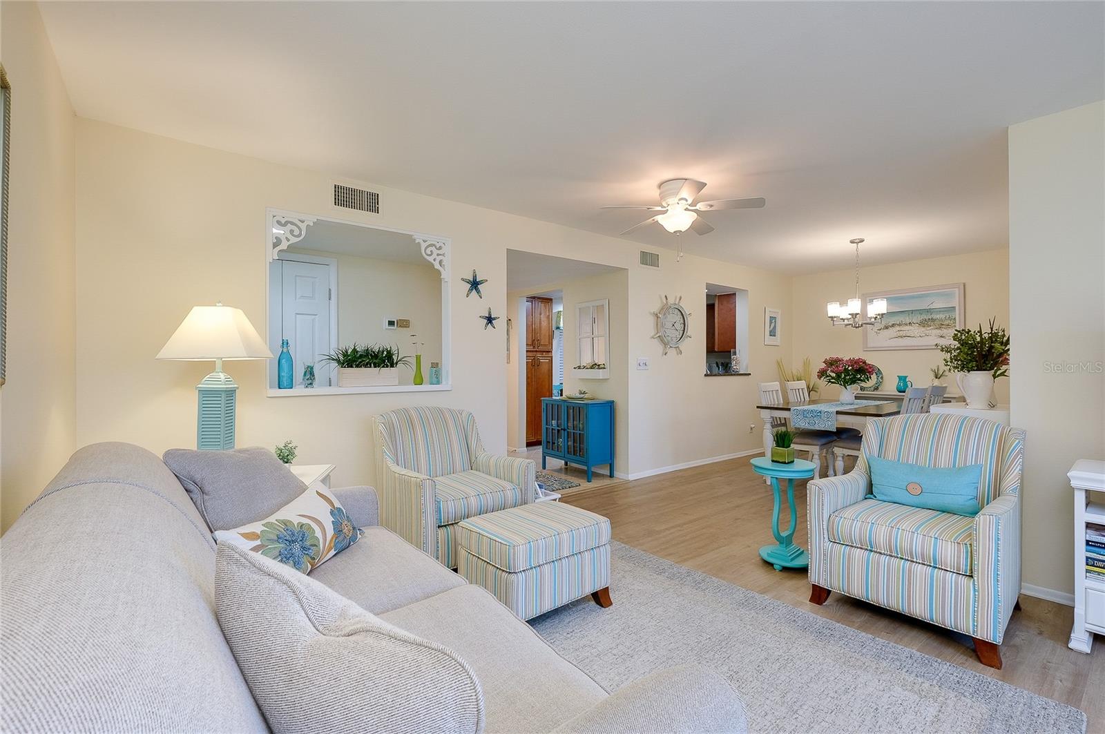 Image 16 of 62 For 806 Capri Isles Boulevard 109