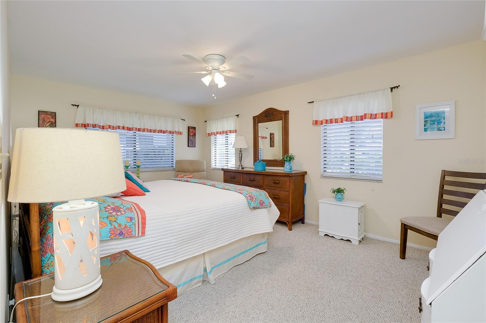 Image 26 of 62 For 806 Capri Isles Boulevard 109