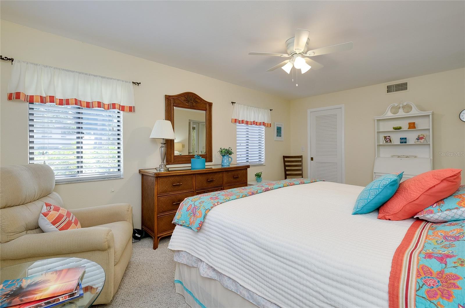 Image 29 of 62 For 806 Capri Isles Boulevard 109