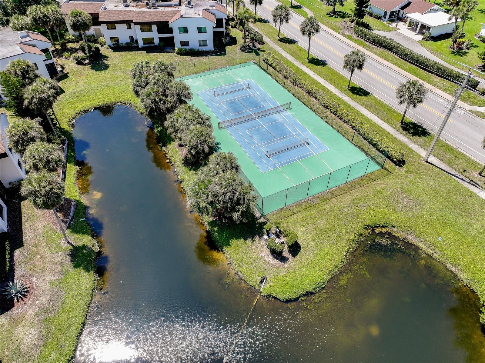 Image 57 of 62 For 806 Capri Isles Boulevard 109