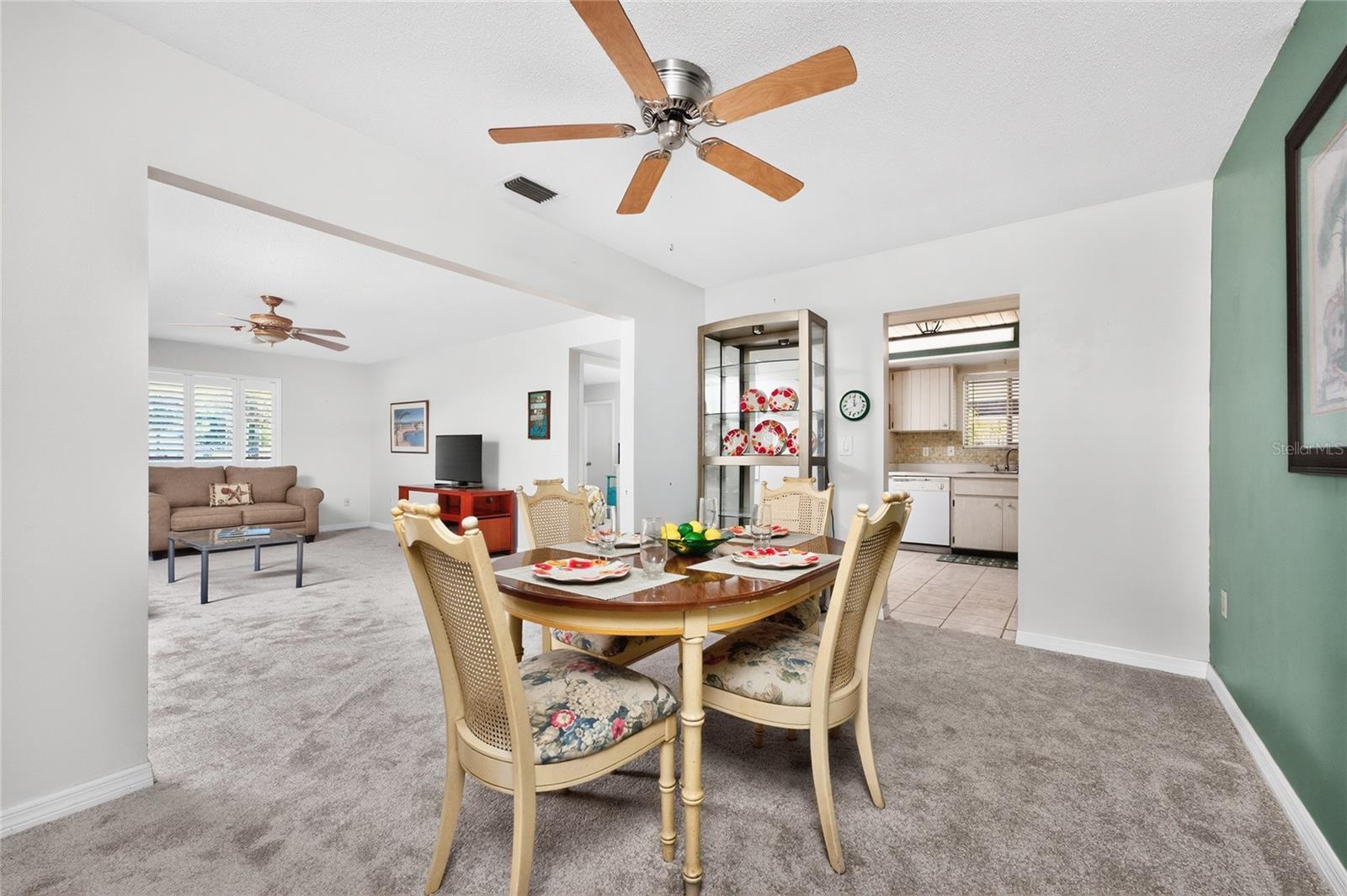 Image 12 of 71 For 3972 Overlook Bend 28