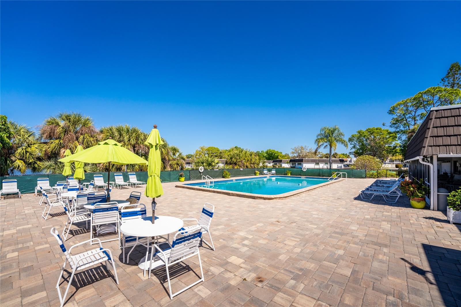 Image 39 of 71 For 3972 Overlook Bend 28