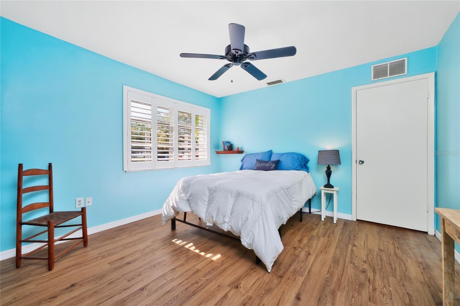 Image 5 of 71 For 3972 Overlook Bend 28